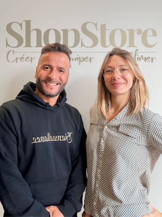 Membres de l’équipe ShopStore spécialisés dans l’aménagement de boutiques et commerces